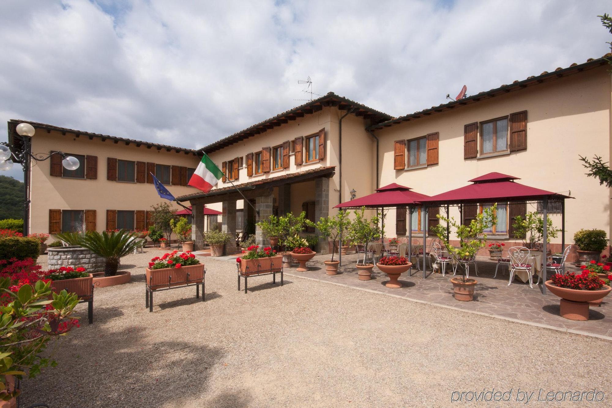 Hotel Del Lago Cavriglia Extérieur photo