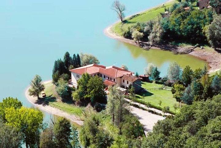 Hotel Del Lago Cavriglia Extérieur photo