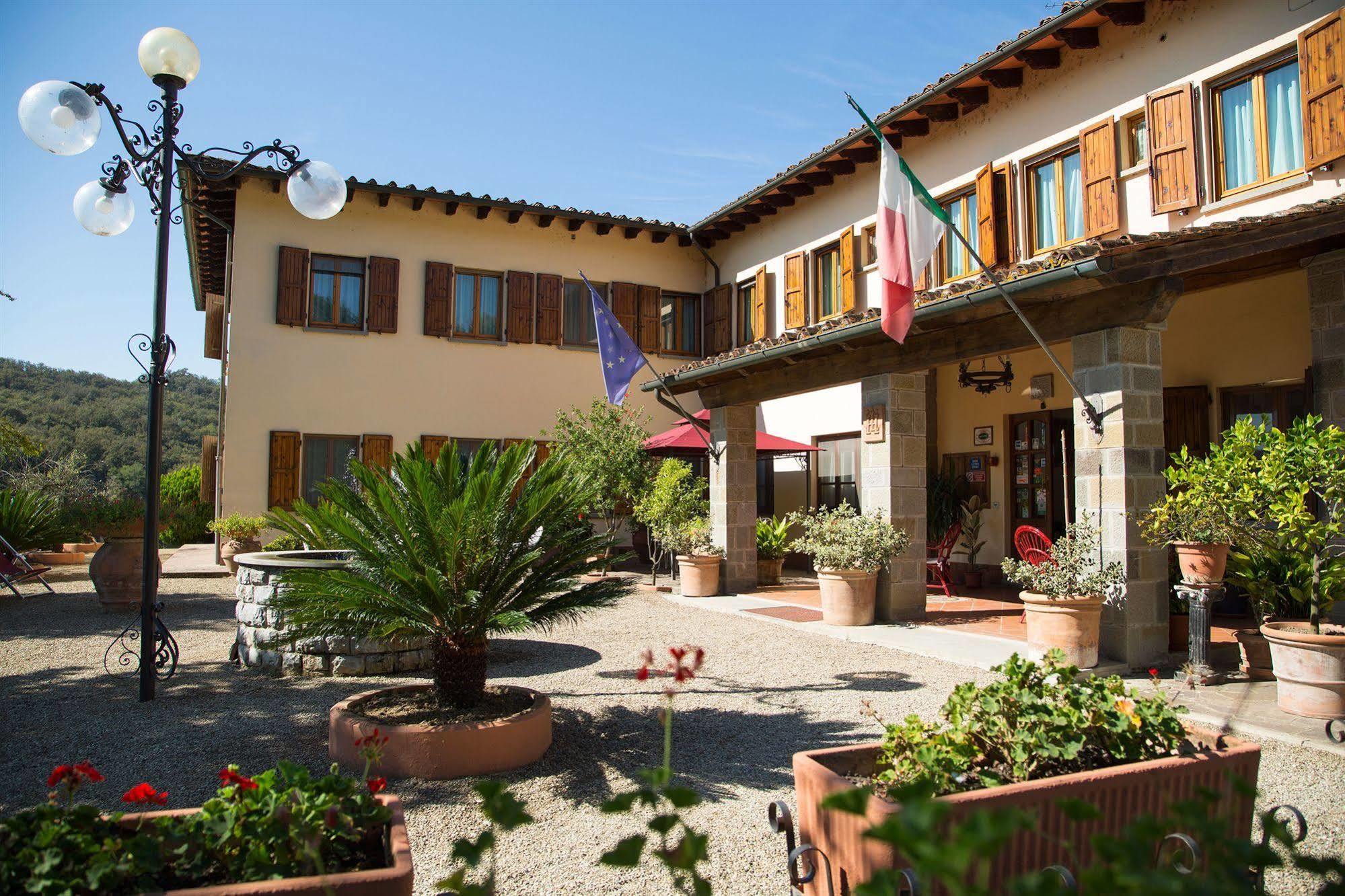Hotel Del Lago Cavriglia Extérieur photo