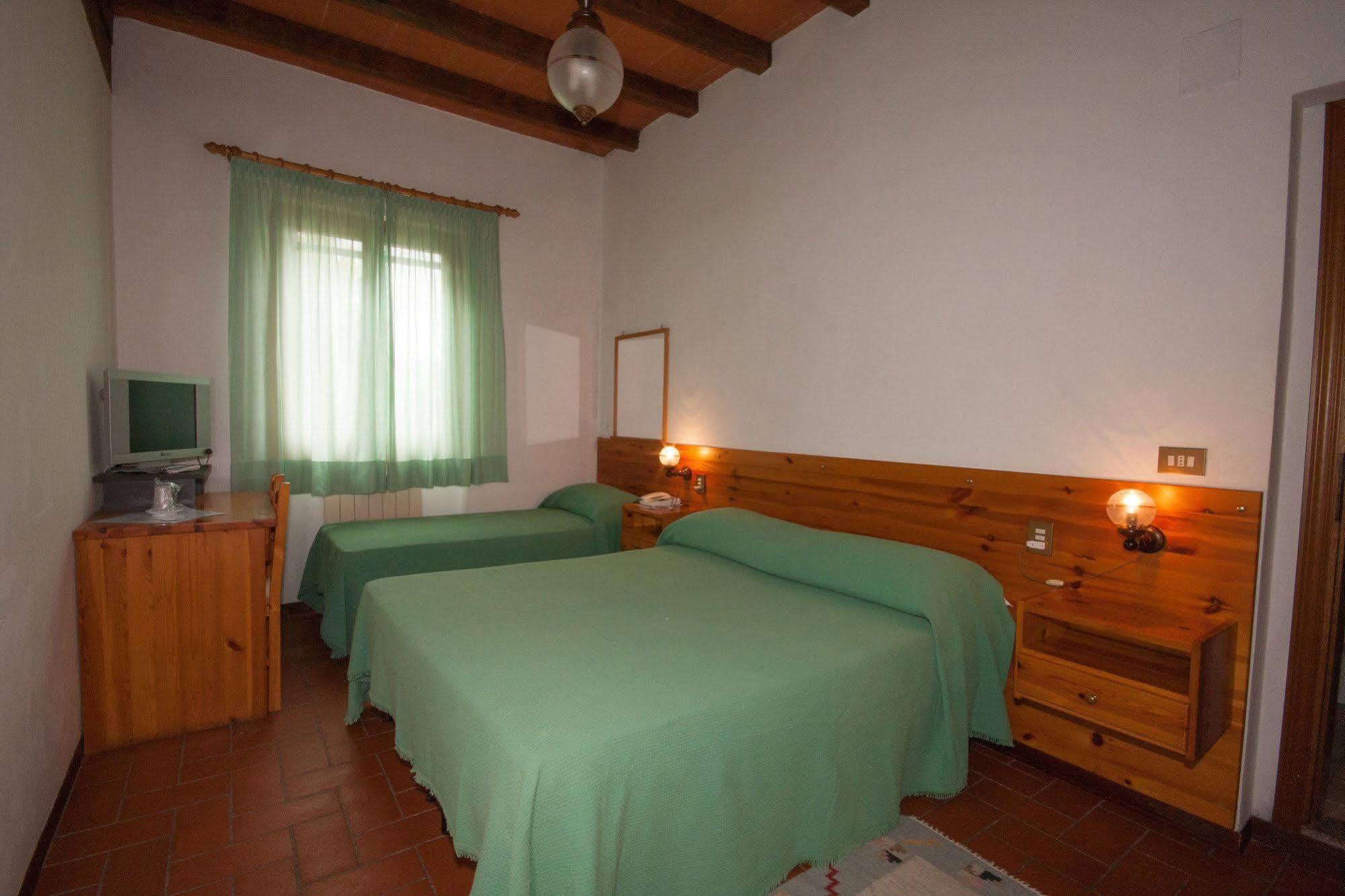 Hotel Del Lago Cavriglia Extérieur photo