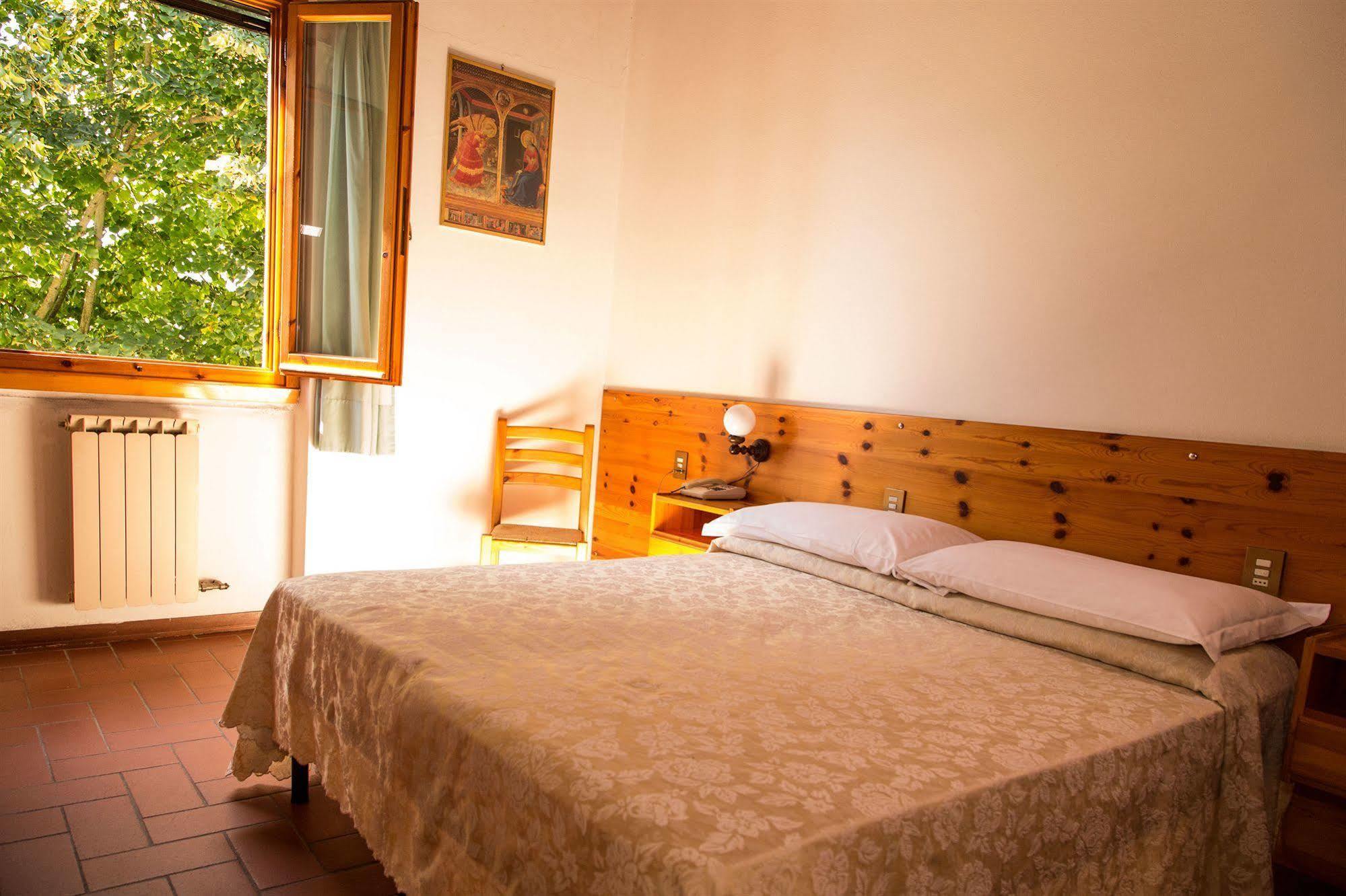 Hotel Del Lago Cavriglia Extérieur photo